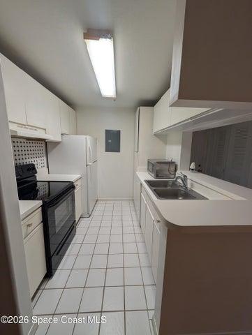7667 N Wickham Road 705, Melbourne, FL, 32940 photo 7