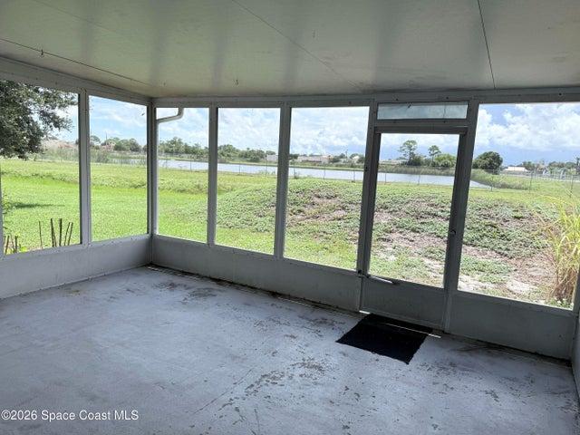4775 Lake Waterford Way 1-113, Melbourne, FL, 32901 photo 17