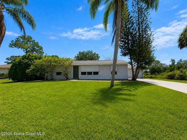 581 Borraclough Avenue NW, Palm Bay, FL, 32907 photo 2