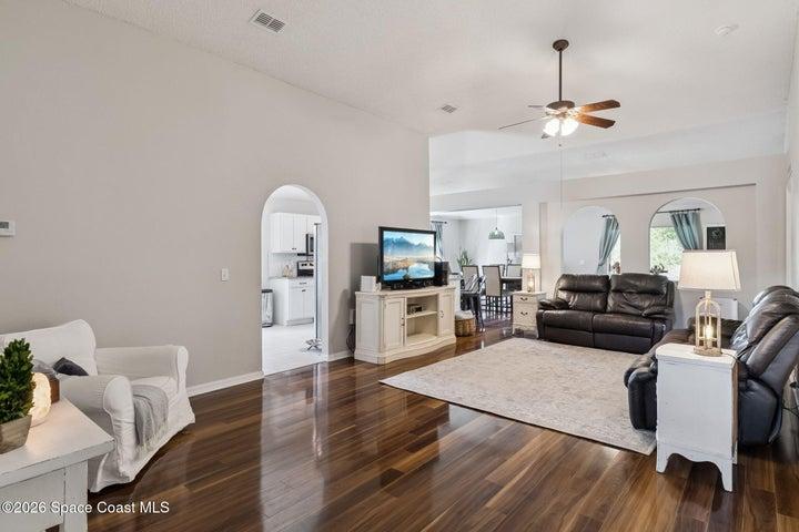 1672 Sawgrass Drive SW, Palm Bay, FL, 32908 photo 4
