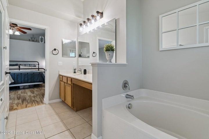 1672 Sawgrass Drive SW, Palm Bay, FL, 32908 photo 16
