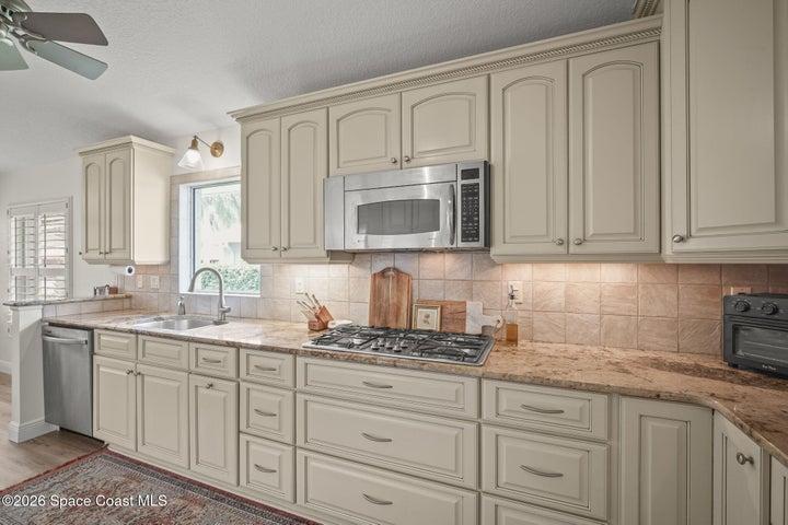 3936 Saint Armens Circle, Melbourne, FL, 32934 photo 10
