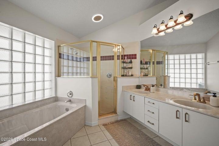 3936 Saint Armens Circle, Melbourne, FL, 32934 photo 21