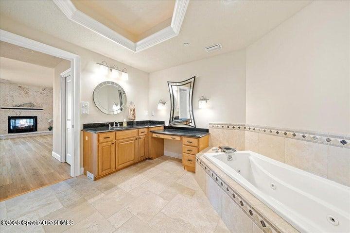 1 Eighth Avenue 1202, Indialantic, FL, 32903 photo 14