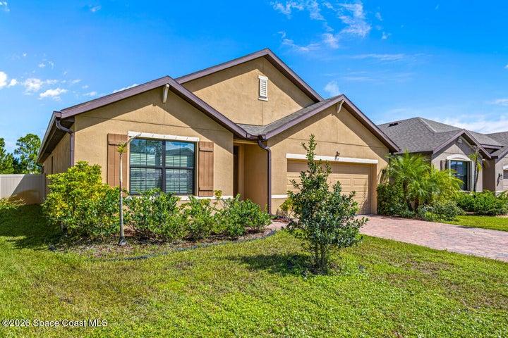 637 Old Country Road SE, Palm Bay