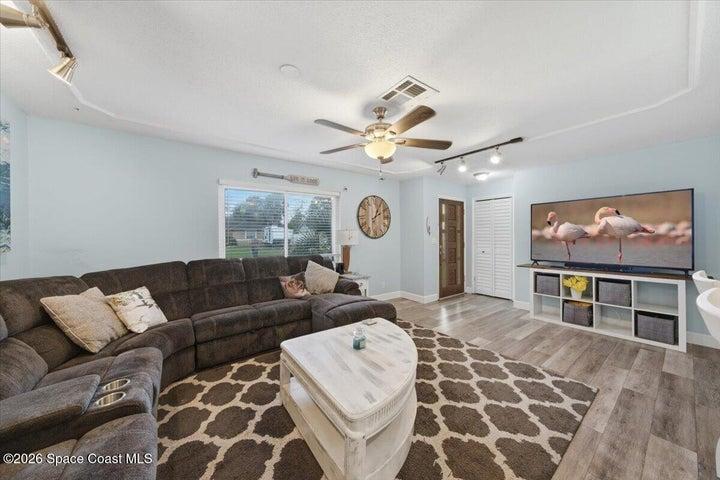 657 Altura Drive, Cocoa, FL, 32927 photo 6