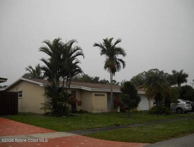 8920 NW 8th Street, Pembroke Pines, FL, 33024 photo 2