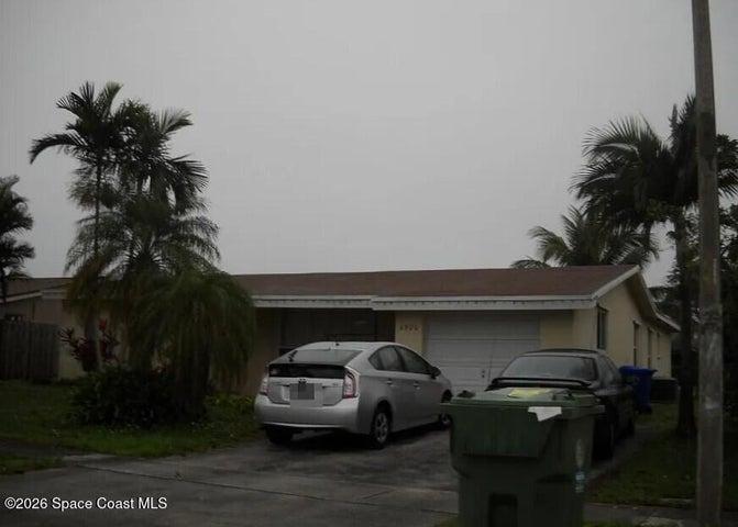 8920 NW 8th Street, Pembroke Pines, FL, 33024 photo 3
