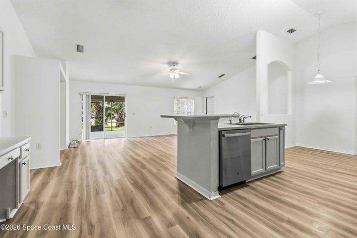 133 Hilton Avenue NW, Palm Bay, FL, 32907 photo 6