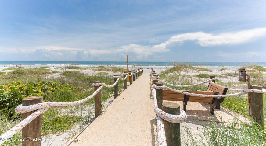 Beach Access on Slater Lane