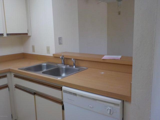 933 NE Sonesta Avenue NE 107, Palm Bay, FL, 32905 photo 5