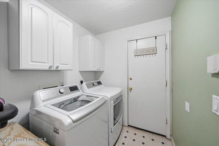 Indoor Laundry