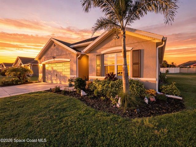 207 Guinevere Drive SW, Palm Bay, FL, 32908 photo 2