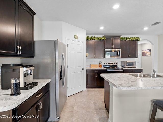 207 Guinevere Drive SW, Palm Bay, FL, 32908 photo 12