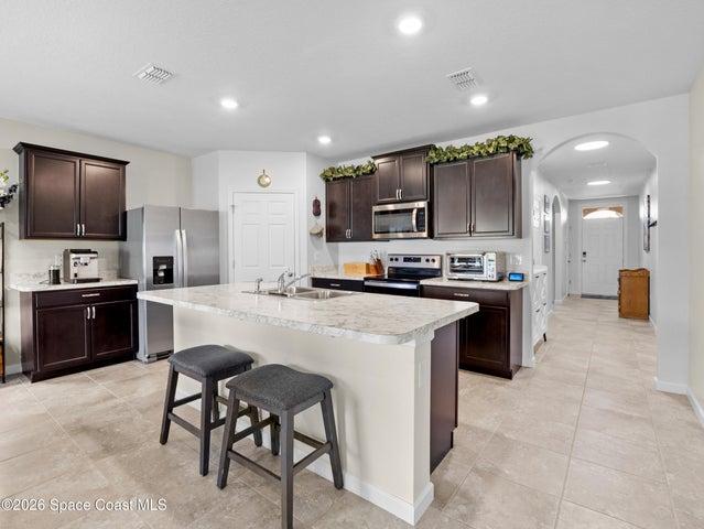 207 Guinevere Drive SW, Palm Bay, FL, 32908 photo 13