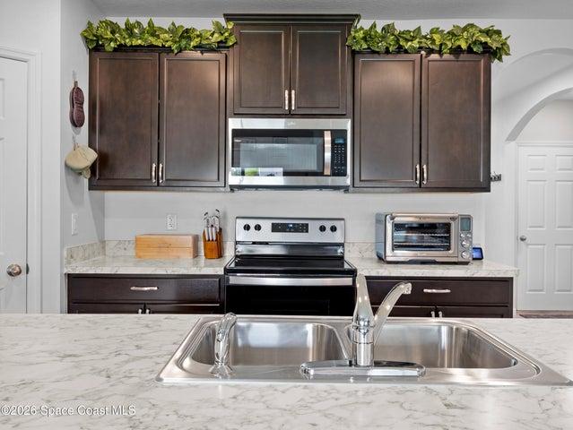 207 Guinevere Drive SW, Palm Bay, FL, 32908 photo 11
