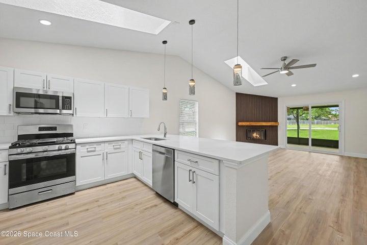 3727 Teakwood Court SW, Melbourne, FL, 32935 photo 6