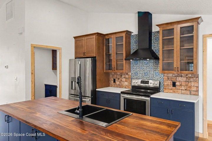 1889 Delaware Street NW, Palm Bay, FL, 32907 photo 2