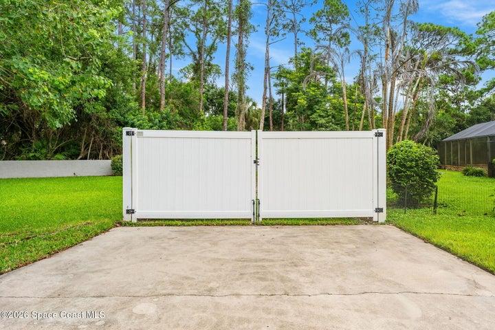 578 Lake Ashley Circle, West Melbourne, FL, 32904 photo 45