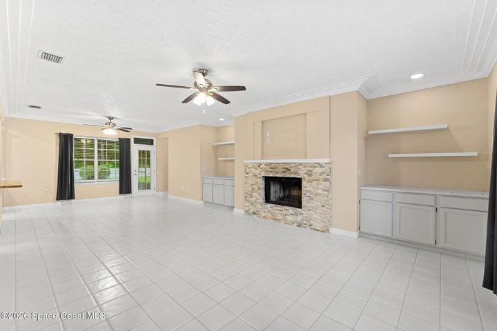 578 Lake Ashley Circle, West Melbourne, FL, 32904 photo 11