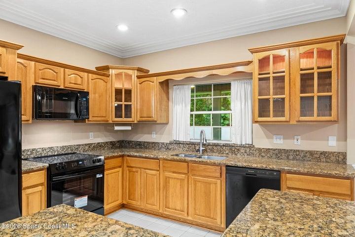 578 Lake Ashley Circle, West Melbourne, FL, 32904 photo 14