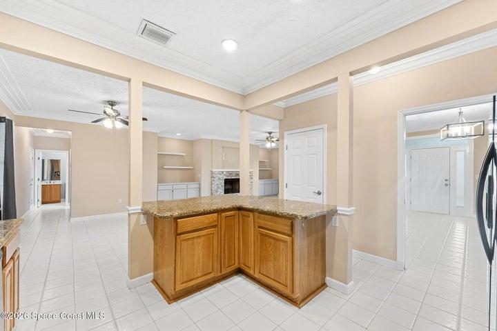 578 Lake Ashley Circle, West Melbourne, FL, 32904 photo 17