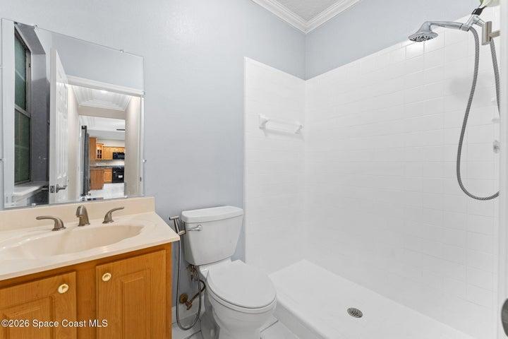 578 Lake Ashley Circle, West Melbourne, FL, 32904 photo 38