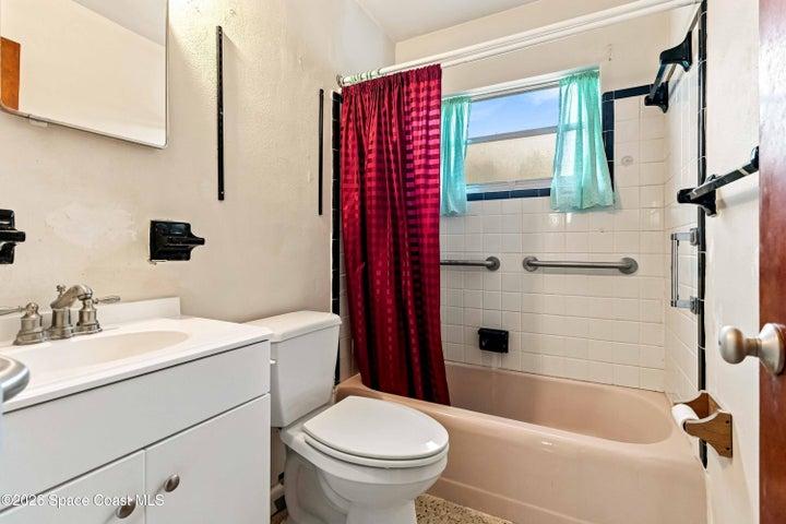 513 Falmouth Avenue, Merritt Island, FL, 32952 photo 11