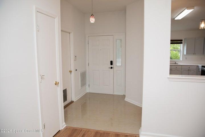 1122 Hidden Cove Circle N, Jacksonville, FL, 32223 photo 4