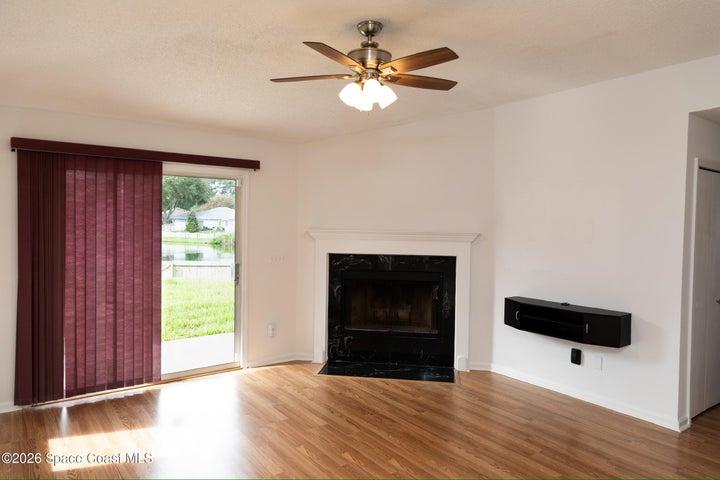 1122 Hidden Cove Circle N, Jacksonville, FL, 32223 photo 9