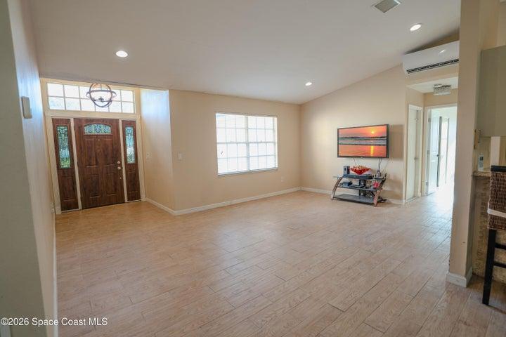 42 Emerson Drive NW, Palm Bay, FL, 32907 photo 3