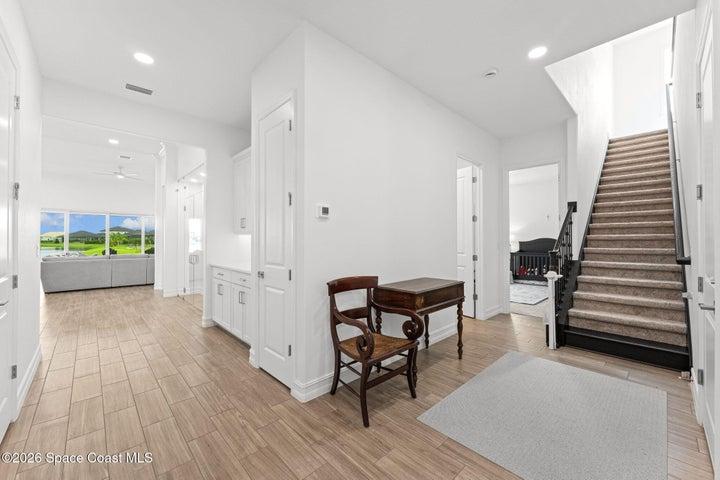 Stairs going to 2nd Level