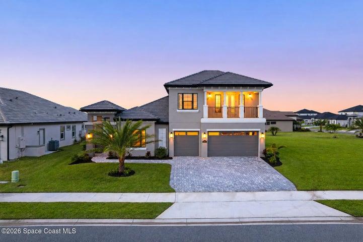 Detailed front view highlighting the home’s attractive exterior.