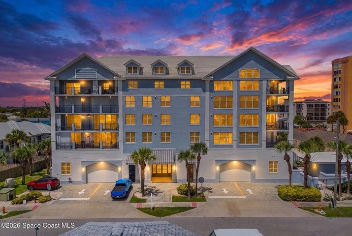 410 Hayes Avenue 402, Cocoa Beach, FL, 32931 photo 1