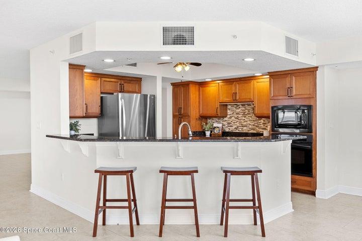 410 Hayes Avenue 402, Cocoa Beach, FL, 32931 photo 21