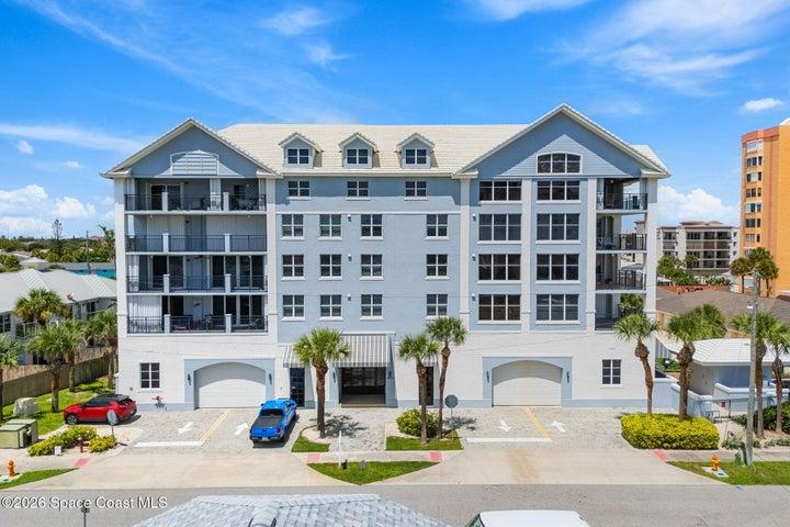 410 Hayes Avenue 402, Cocoa Beach, FL, 32931 photo 47