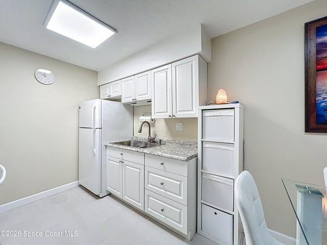 190 E Olmstead Drive F8, Titusville, FL, 32780 photo 13