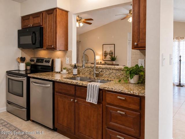 1136 Lamplighter Drive NW, Palm Bay, FL, 32907 photo 3
