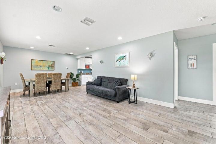 110 W Pasco Lane S, Cocoa Beach, FL, 32931 photo 7