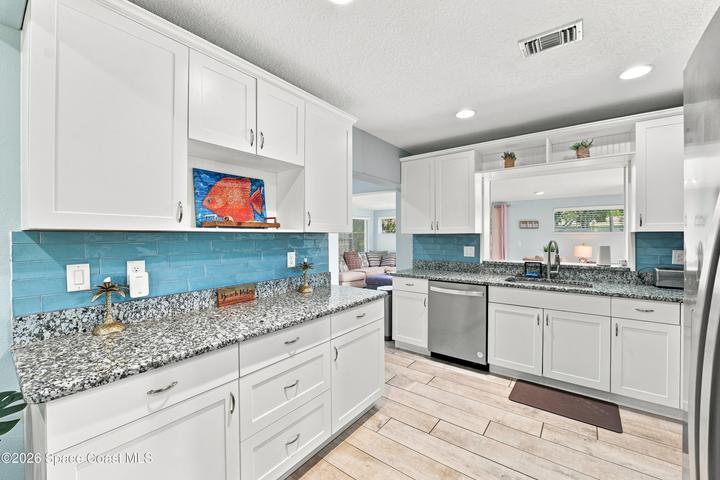 110 W Pasco Lane S, Cocoa Beach, FL, 32931 photo 6