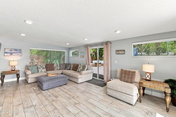 110 W Pasco Lane S, Cocoa Beach, FL, 32931 photo 9