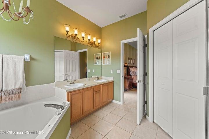Master Bathroom- downstairs