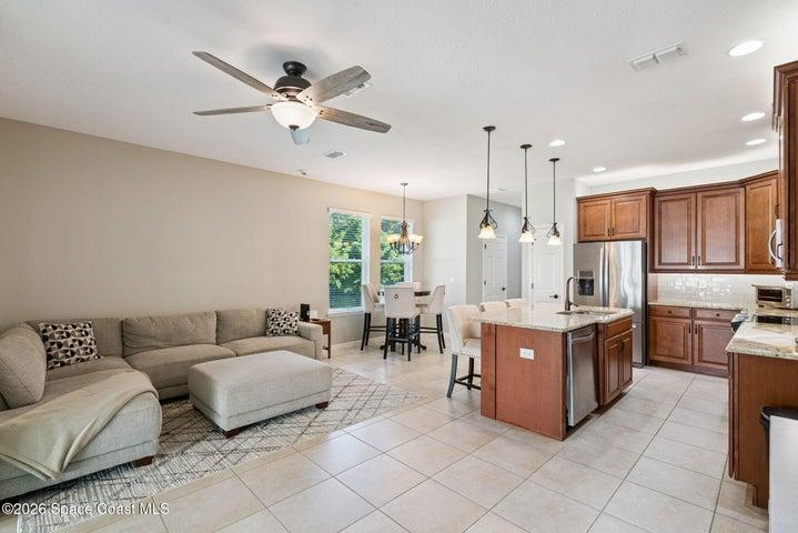 1445 River Rock Court, Oviedo, FL, 32765 photo 9