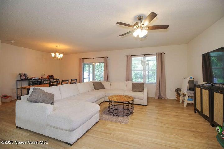 4283 Starling Place, Mims, FL, 32754 photo 7