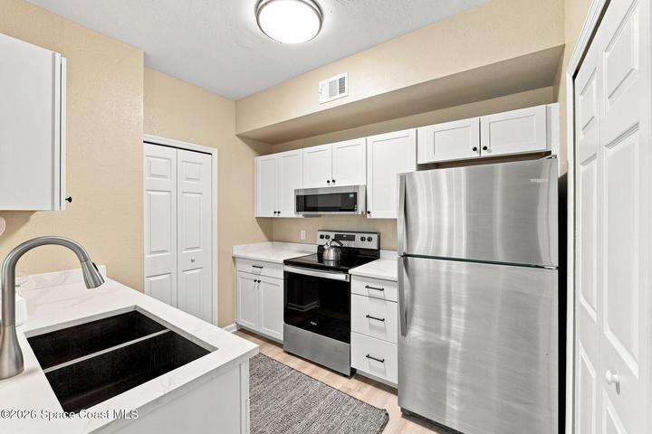 1747 Sophias Drive 204, Melbourne, FL, 32940 photo 9
