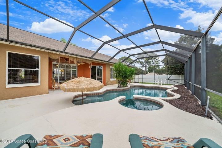 1044 Harbor Pines Drive, Merritt Island, FL, 32952 photo 4