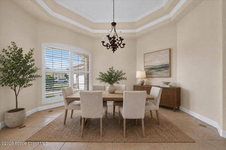 Formal Dining