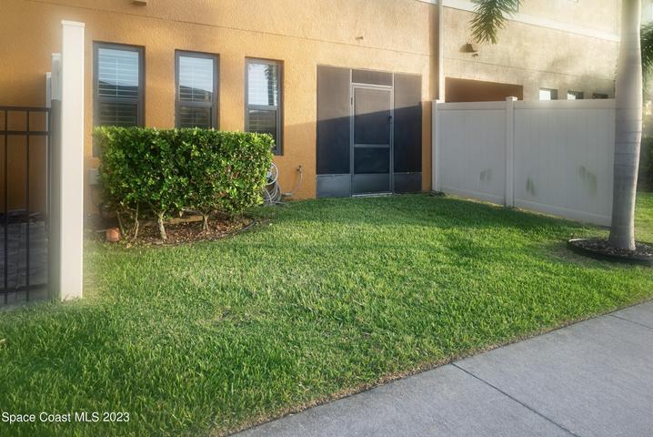 1310 Lara Circle 105, Rockledge, FL, 32955 photo 2