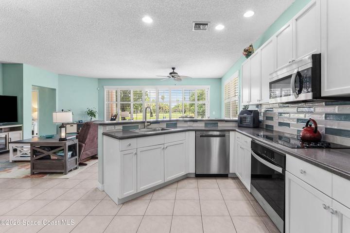 2129 Reston Circle, Royal Palm Beach, FL, 33411 photo 13