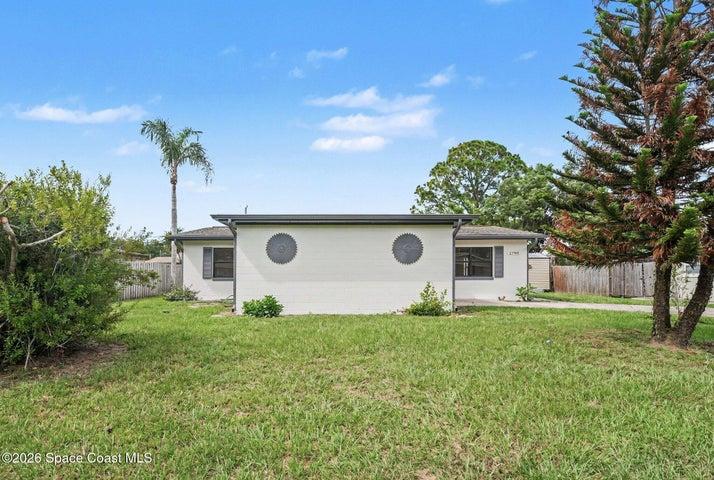 2780 Shady Oaks Drive, Titusville, FL, 32796 photo 3